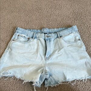 American Eagle Outfitters Light Wash Jean Shorts